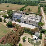 Masseria Specchiulla *