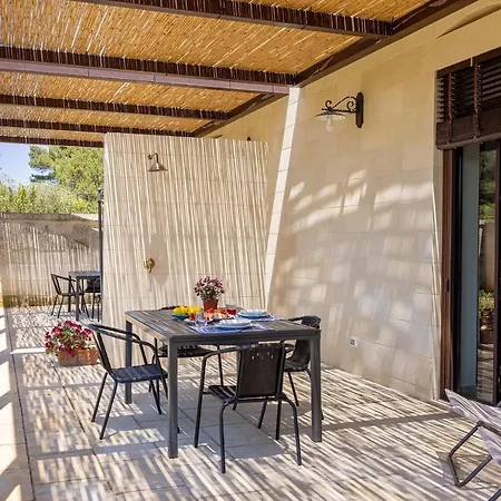 בית נופש Masseria Specchiulla